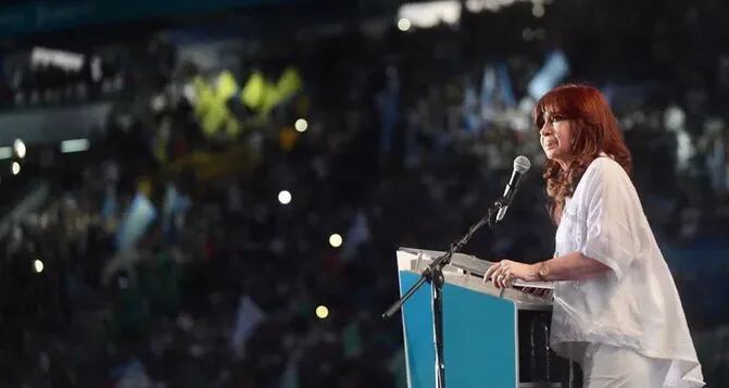 La dura respuesta de Aníbal Fernández a Cristina Kirchner sobre la inseguridad: “Lo que dice no es verdad”