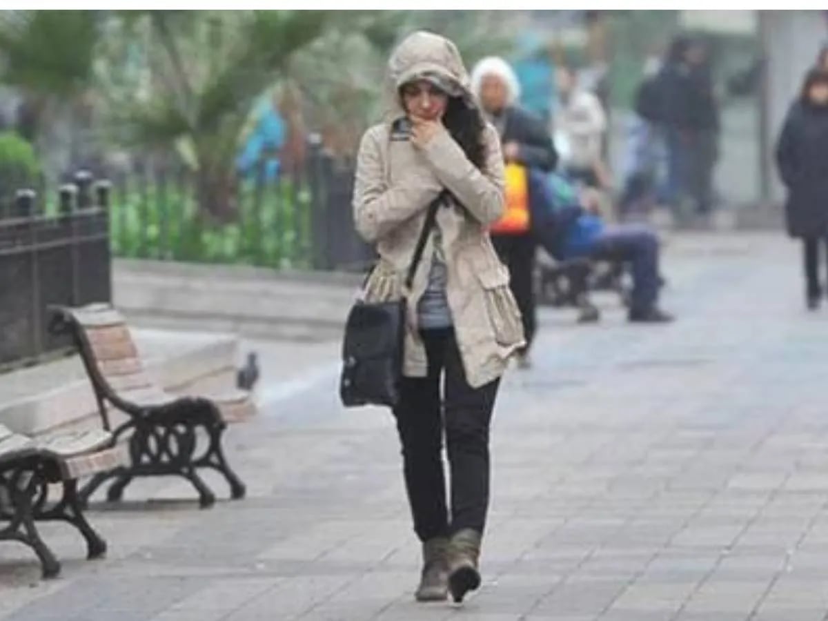 Inesperado cambio en el pronóstico para Buenos Aires: a qué hora vuelve el “invierno” y por cuántas horas