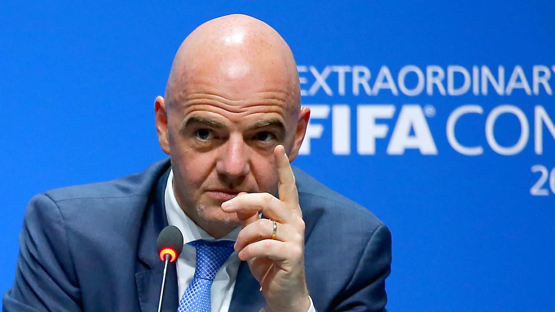 La terminante decisión de la FIFA: la Premier y La Liga deberán ceder a los futbolistas