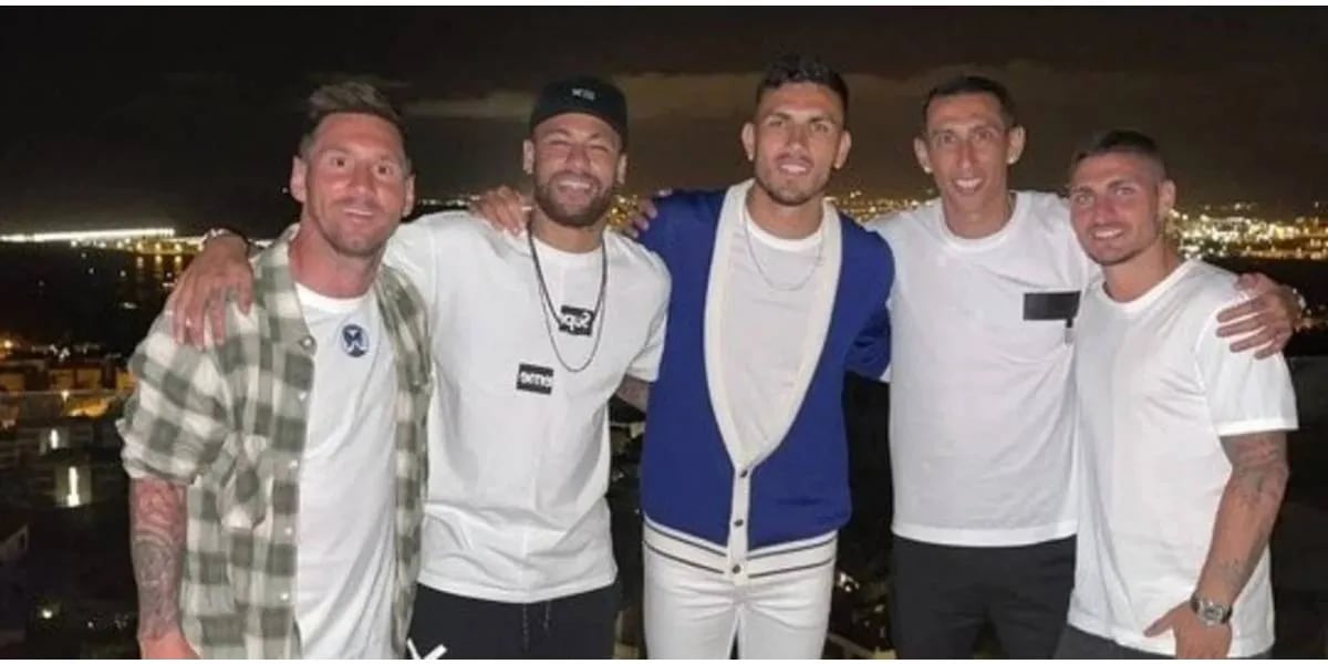 Lio Messi explicó la razón de la foto con jugadores del PSG