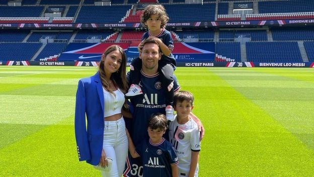 El exclusivo colegio al que Antonela Roccuzzo y Lionel Messi enviarán a sus hijos en París