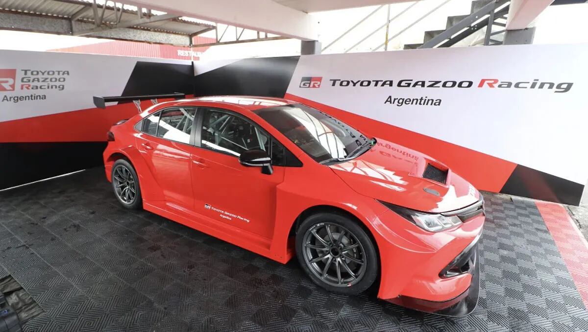 Toyota confirmó los pilotos que estarán en el debut del Corolla TCR
