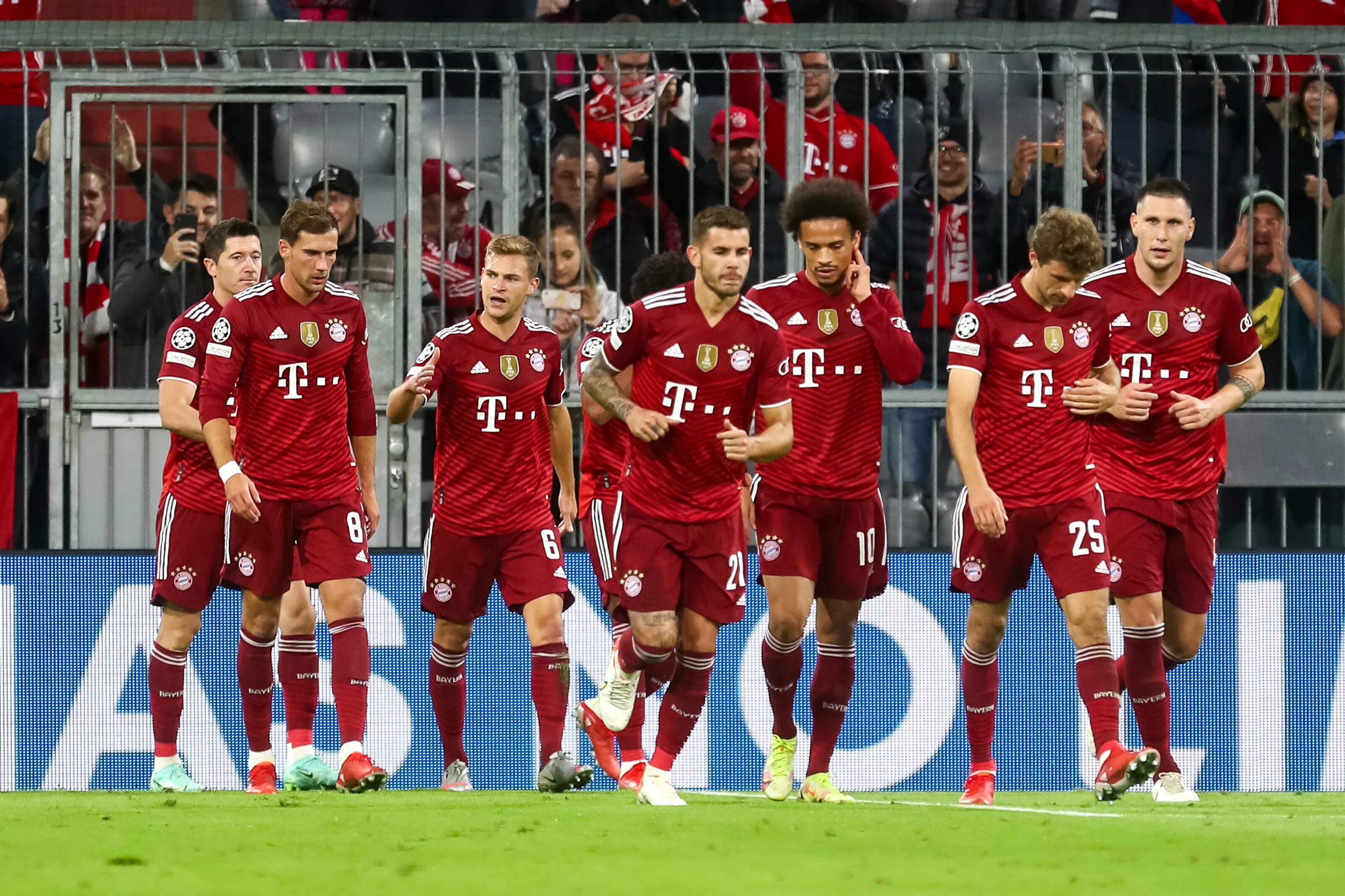 Bayern Munich decidió recortar los sueldos a los jugadores no vacunados contra el coronavirus