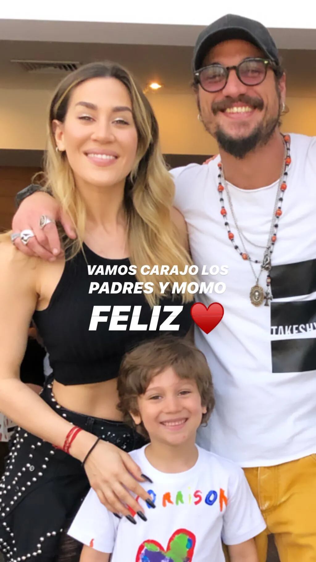 ¿Hay reconciliación? Jimena Barón y Daniel Osvaldo posaron juntos con su hijo Momo: "Feliz"