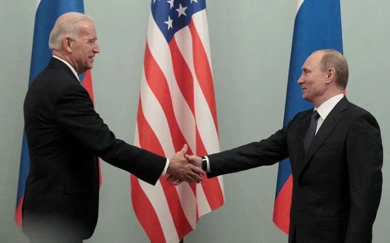 Biden anunció más restricciones a Rusia y pidió "evitar la tercera guerra mundial"