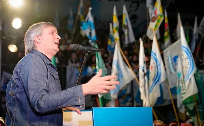 Máximo Kirchner habló de la feroz interna en el FdT: "Se abrazaron a Guzmán, y los dejó tirados"