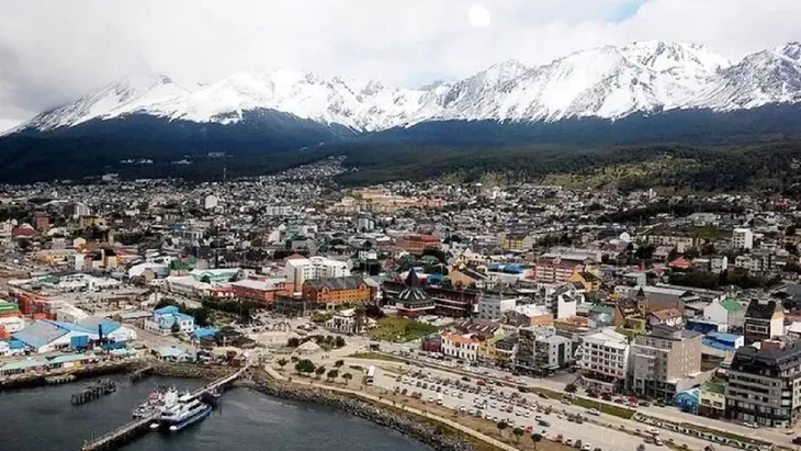 China presiona a la Argentina para construir una base naval en Ushuaia: “Somos la puerta de entrada a la Antártida”