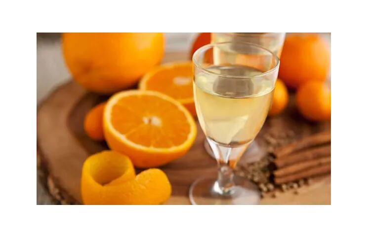 Licor de naranja casero: una receta deliciosa en simples pasos...¡y con 3  ingredientes! | La 100