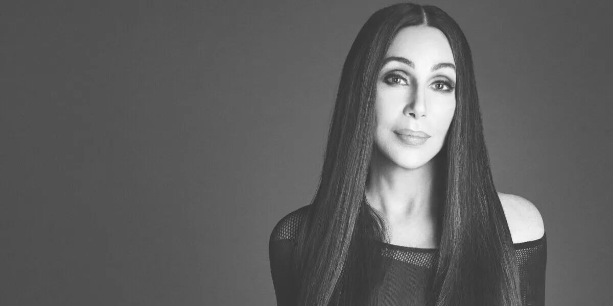Vida y obra de Cher, la mujer que siempre creyó en el amor