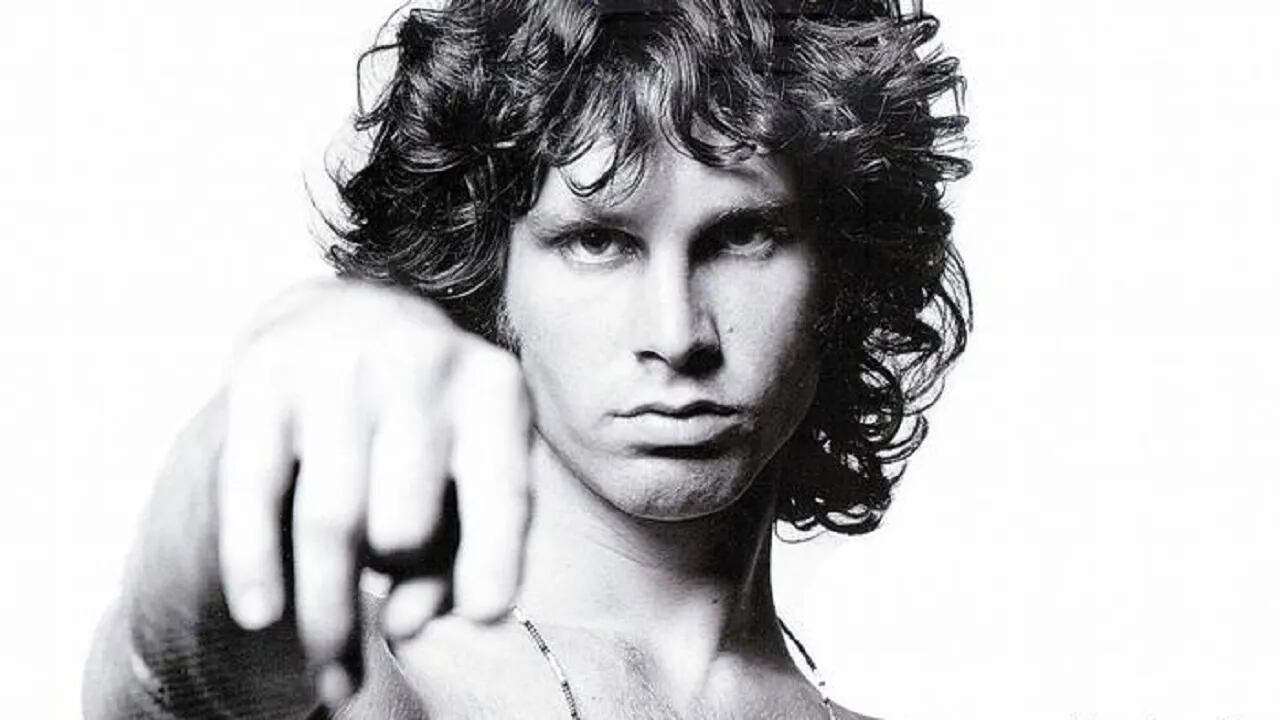 Los libros de poesía de Jim Morrison que pocos conocieron: “Buscó credibilidad como poeta”