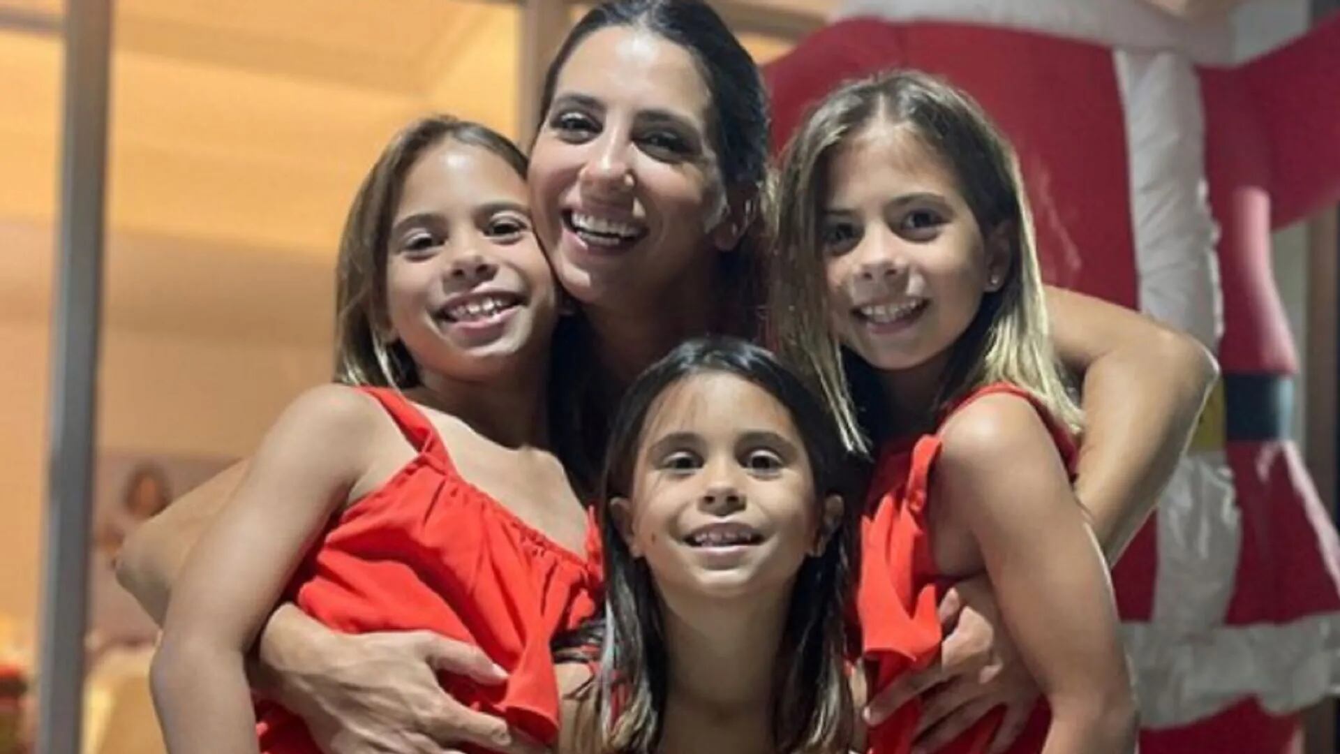 El enojo de Cinthia Fernández por la tarea escolar de sus hijas: “Estoy harta”