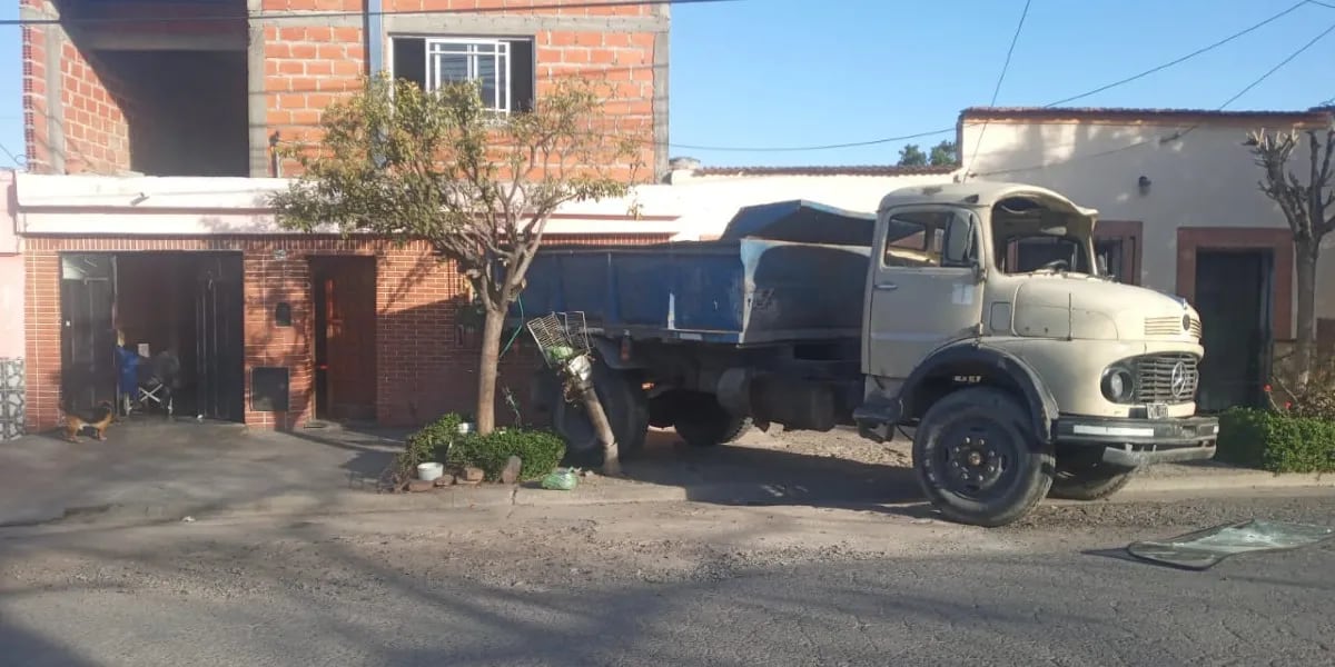 Apareció un “camión” fantasma en Salta y aterrorizó a los vecinos: “Andaba solo”