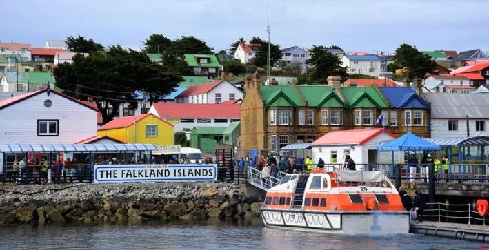El contundente repudio del Gobierno a Gran Bretaña por un concurso para que estudiantes viajen a Malvinas: “Ocupación”