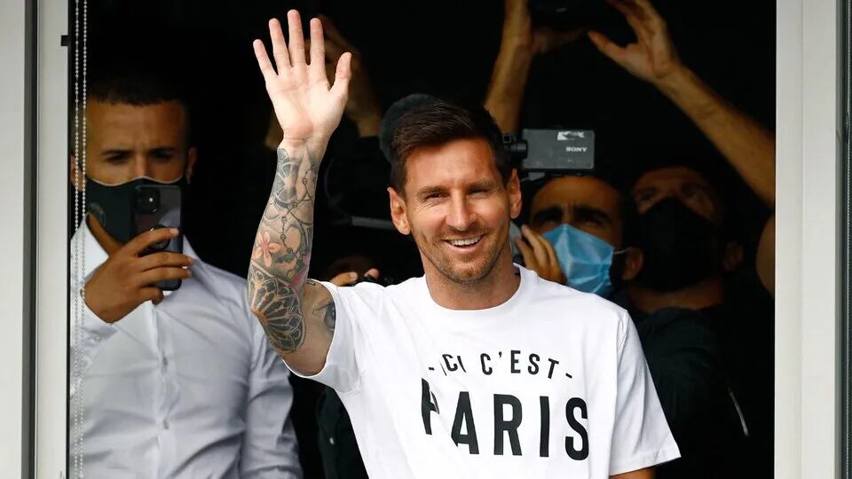 Lionel Messi quedó cautivado con una obra de arte de París