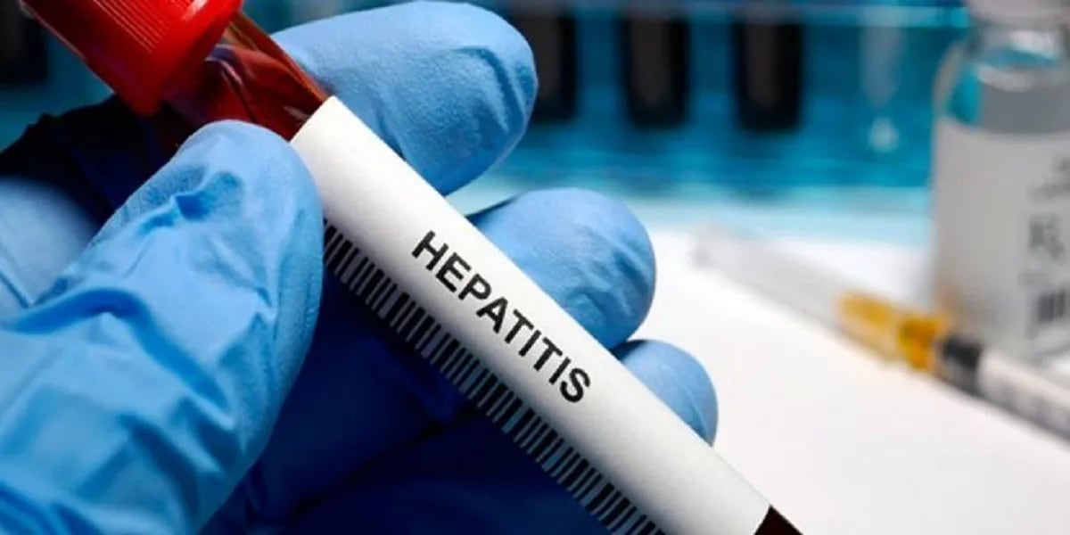 Murieron dos nenes por hepatitis de origen desconocido: uno tenía 15 meses y el otro 6 años