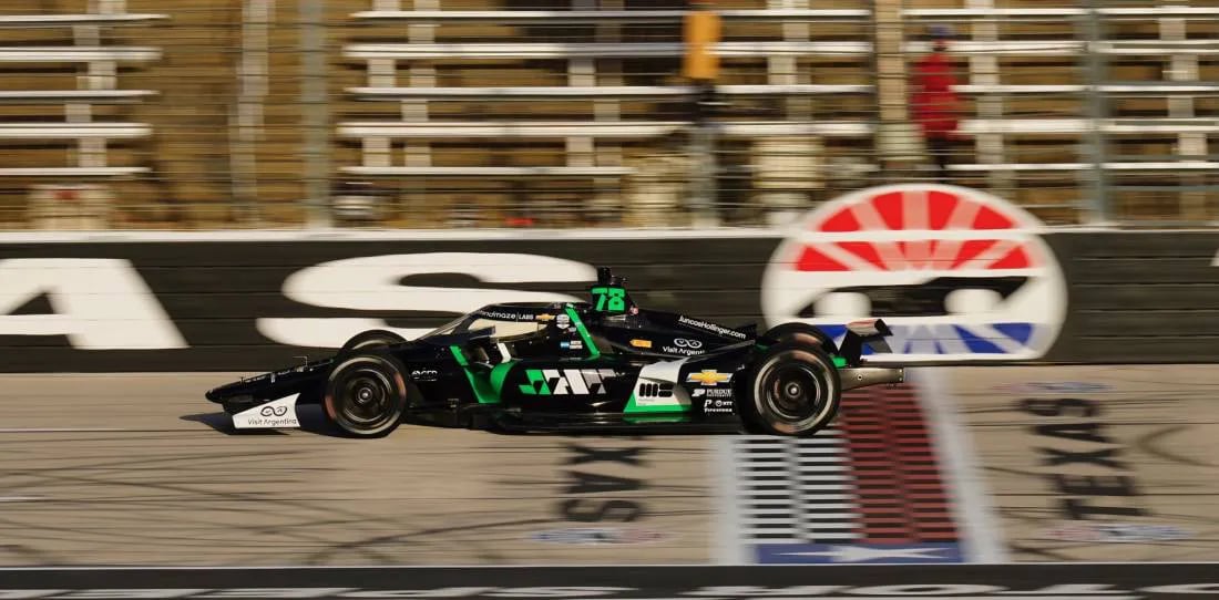 IndyCar: Canapino finalizó en el 12° puesto en su debut en óvalos
