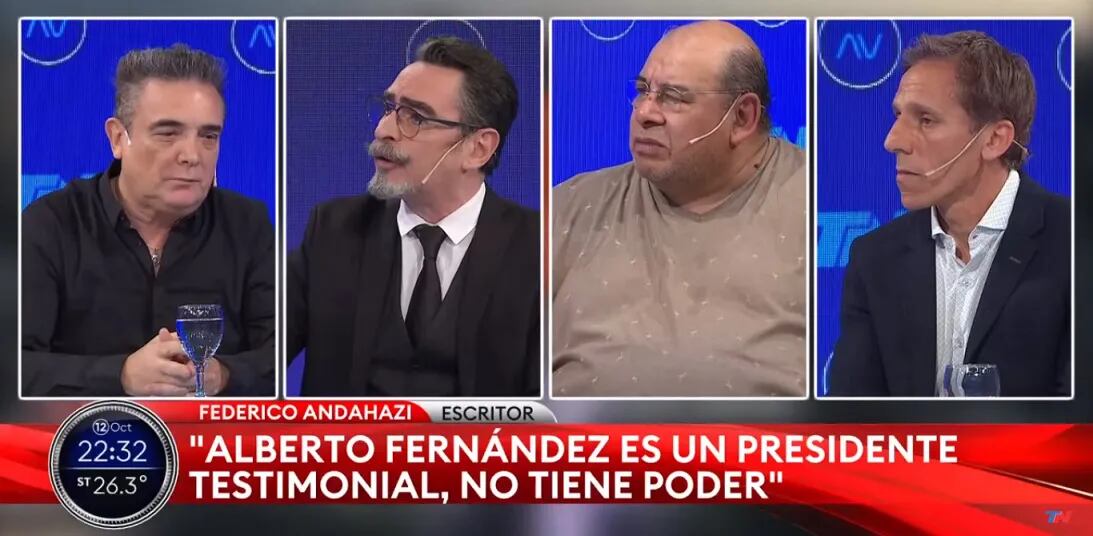 Nito Artaza, Federico Andahazi, Marcelo Mazzarello y Roly Serrano debatieron sobre la situación del país
