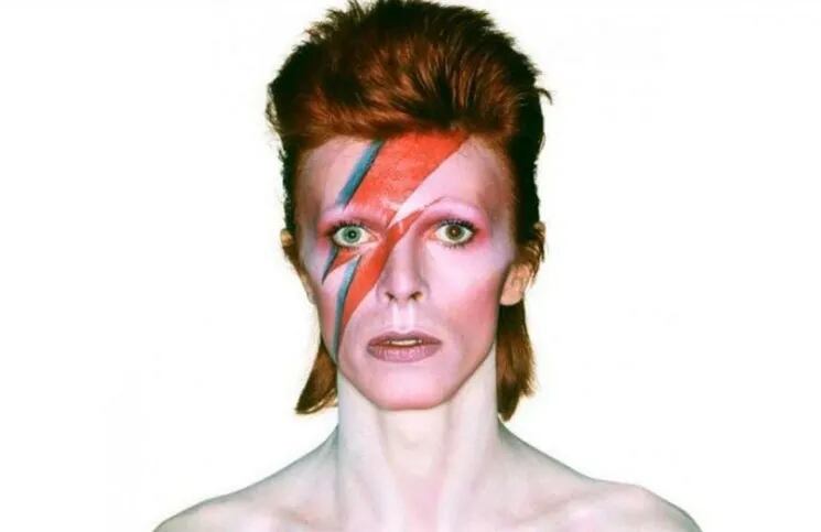 Salió a la luz una versión inédita de "I Can't Read" de David Bowie (fans agradecidos)