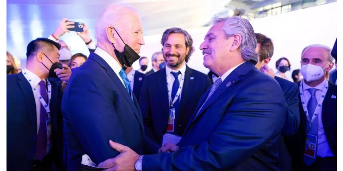 Santiago Cafiero viaja a Estados Unidos para pedir apoyo con la negociación del FMI: cómo será la misión