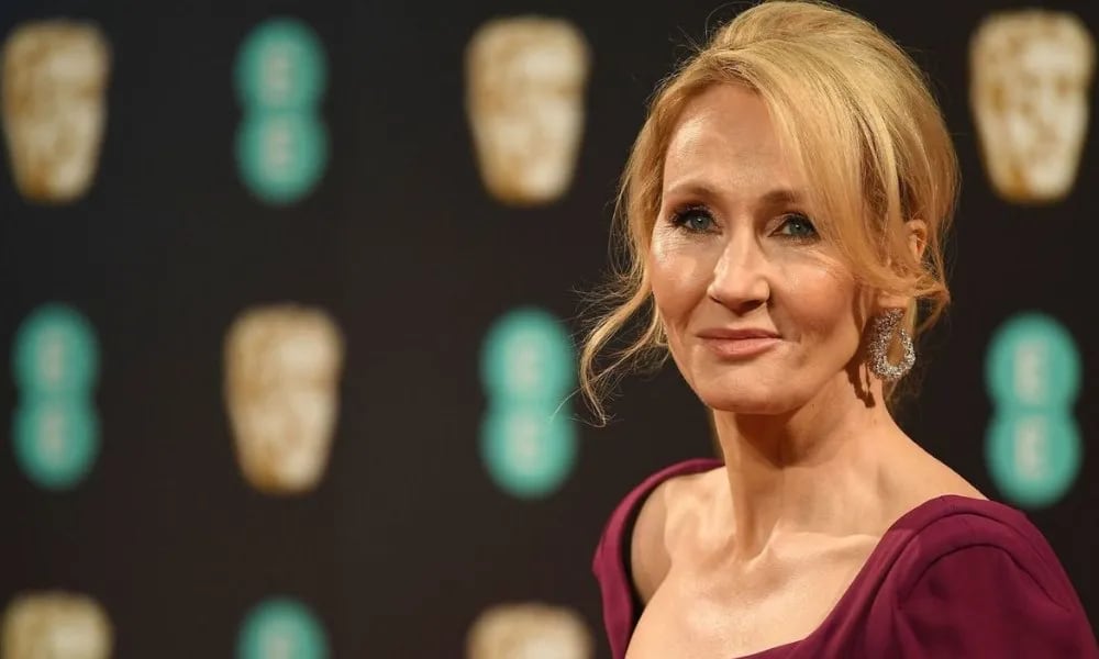 J.K.Rowling tiene libro nuevo... y no es del mundo Harry Potter