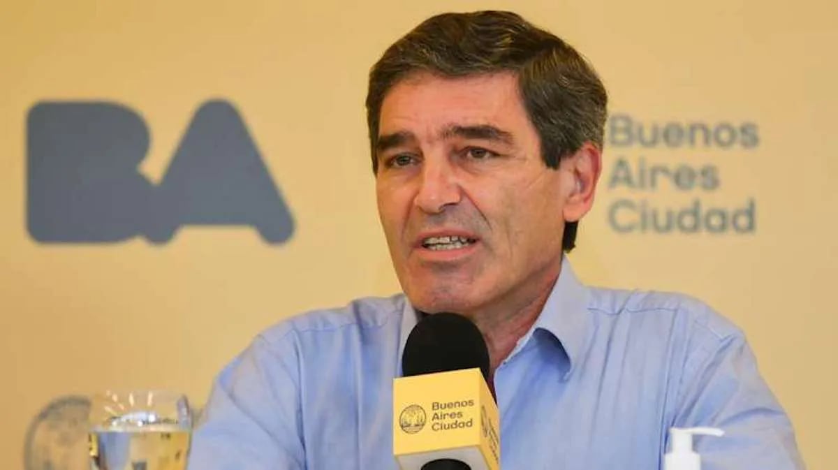 Fernán Quirós, ministro de Salud porteño