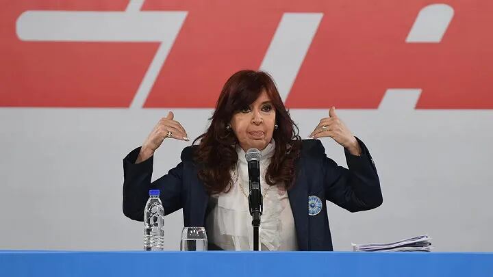 El teorema de Cristina Kirchner y la pelea Alberto Fernández-Sergio Massa sacuden la economía