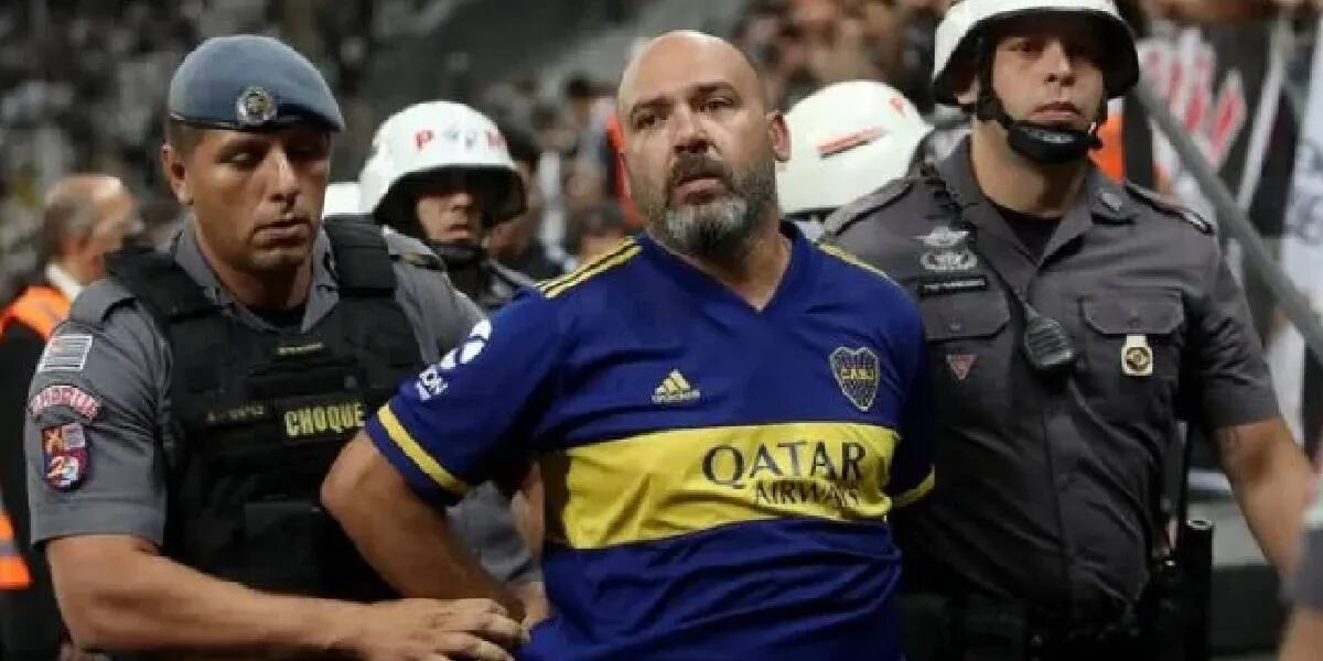 Detuvieron a un hincha de Boca en Brasil tras el partido contra el Corinthians por hacer gestos racistas