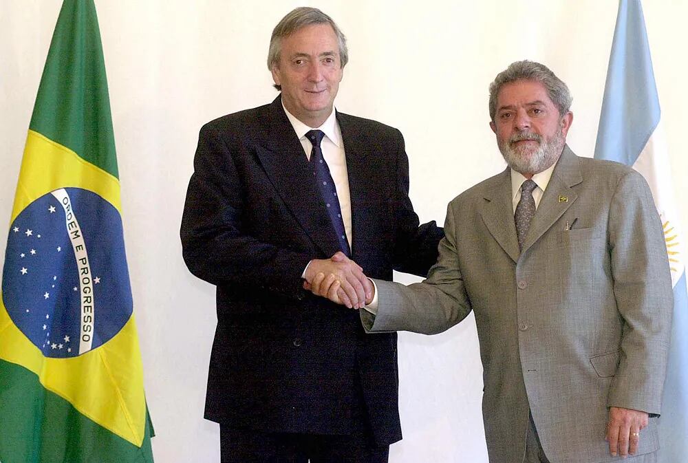 Cuando Néstor Kirchner estableció con Lula un importante acuerdo comercial automotor con Brasil