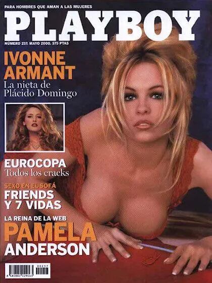 La nieta de Plácido Domingo en la tapa de Playboy, junto a Pamela Anderson.