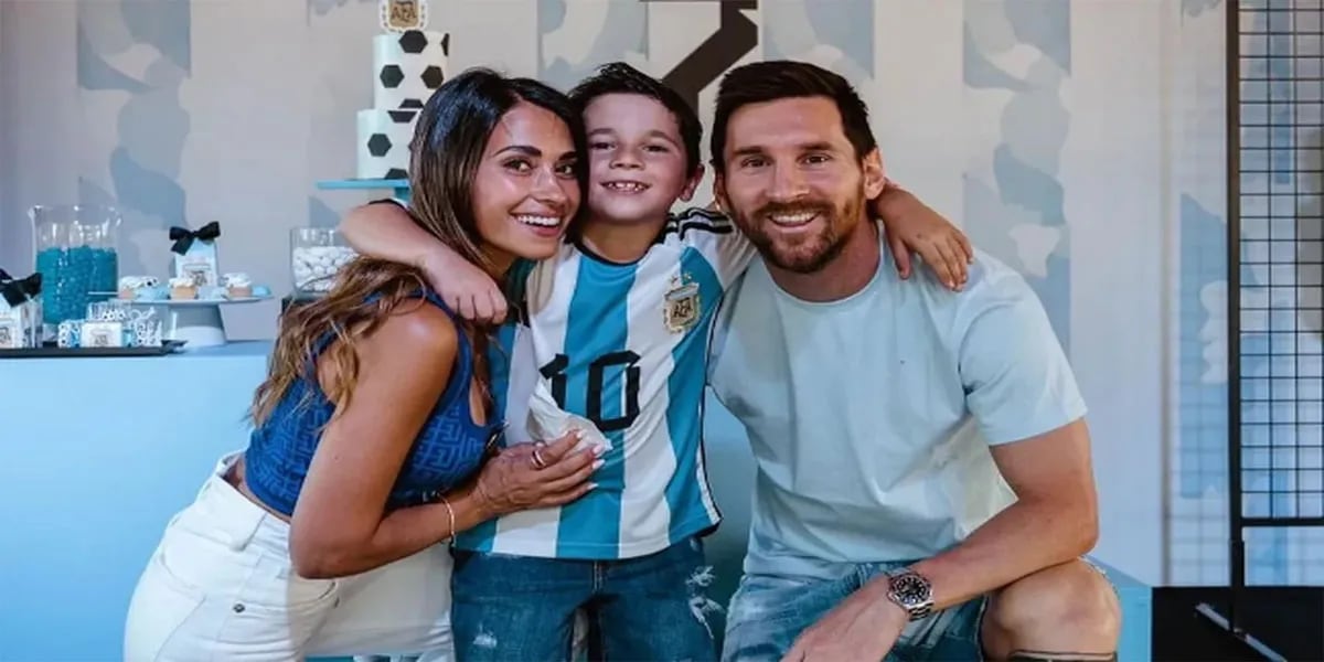 La divertida reacción de Mateo Messi cuando le tocó la figurita de su papá