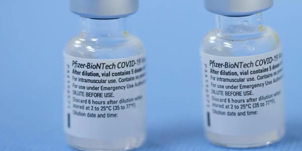 La ANMAT habilitó el uso de las vacunas de Pfizer hasta 90 días después de su vencimiento