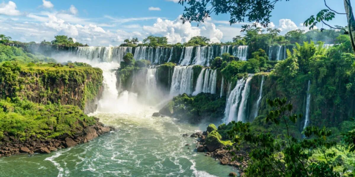 Junto a Viajes TDH te regalamos un viaje para dos personas a las Cataratas del Iguazú