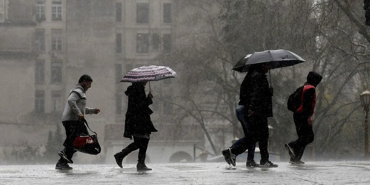 🟡 Alerta meteorológica por tormentas fuertes en Buenos Aires y en dos provincias más: abundante caída de agua
