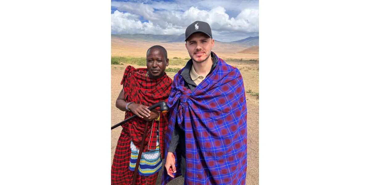 Mauro Icardi y Wanda Nara fueron a una aldea africana y sus fotos generaron una catarata de comentarios